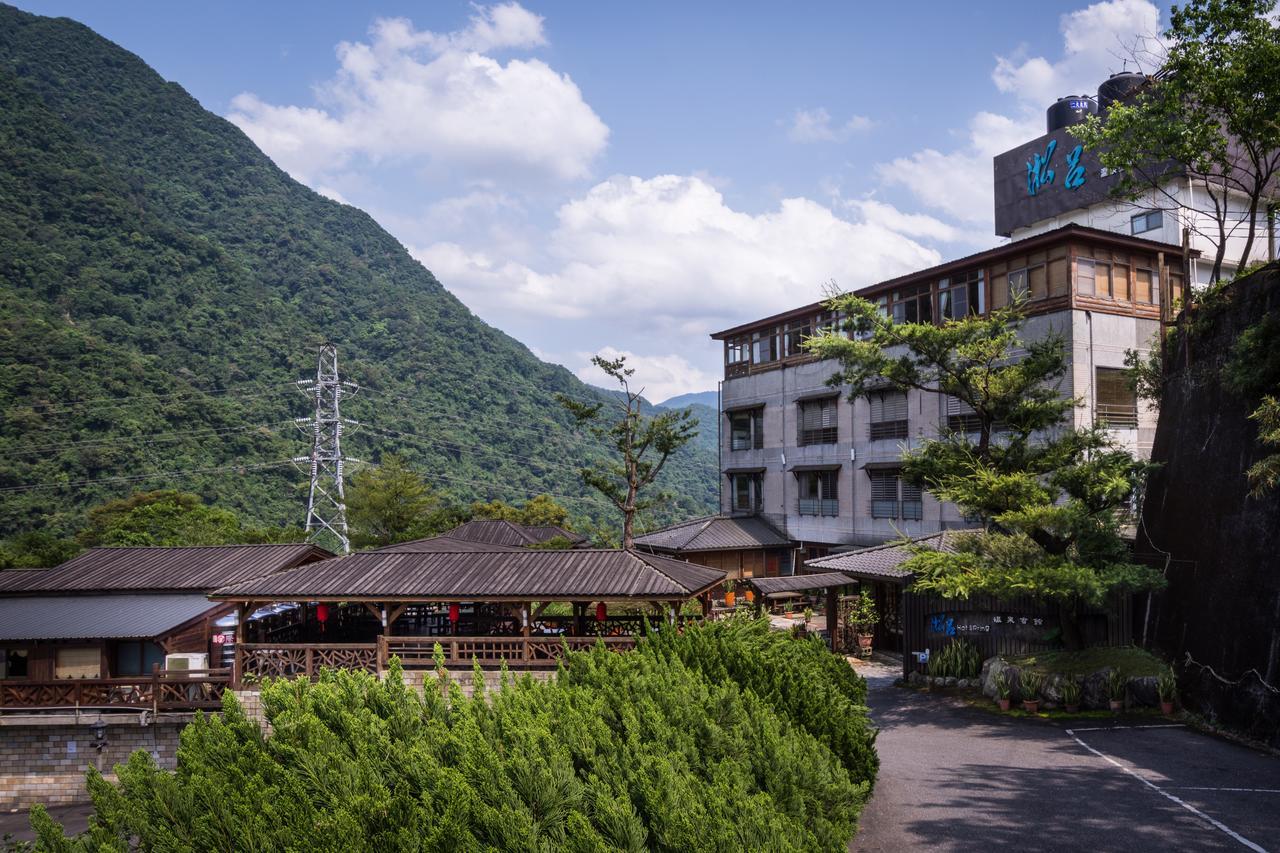 Wulai Sunglyu Hot Spring Resort Exteriér fotografie