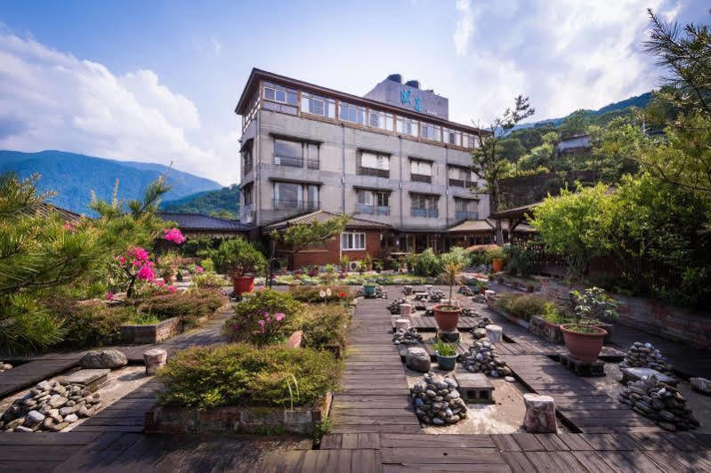 Wulai Sunglyu Hot Spring Resort Exteriér fotografie
