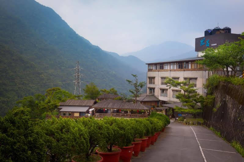 Wulai Sunglyu Hot Spring Resort Exteriér fotografie